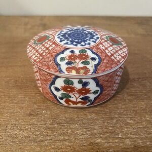 Vintage Takahashi Imari Porcelain Trinket Box Japan Red Blue Floral Lidded Dish